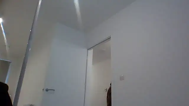 Cinderella Jewels  online show from October 2025 12:49:02 PM