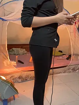 PussyWet  online show from November 2025 04:21:01 PM