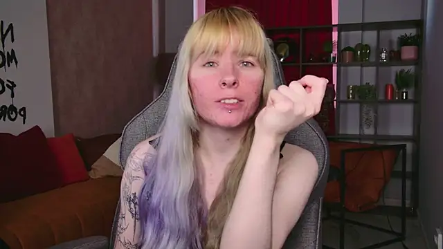 LexiWenford online show from June 2026 03:51:01 AM