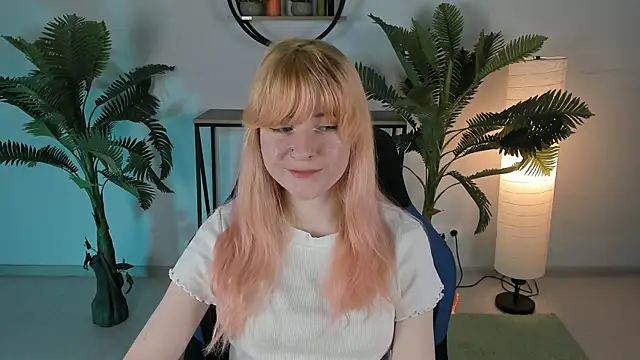 LexiWenford online show from March 2025 05:46:01 AM