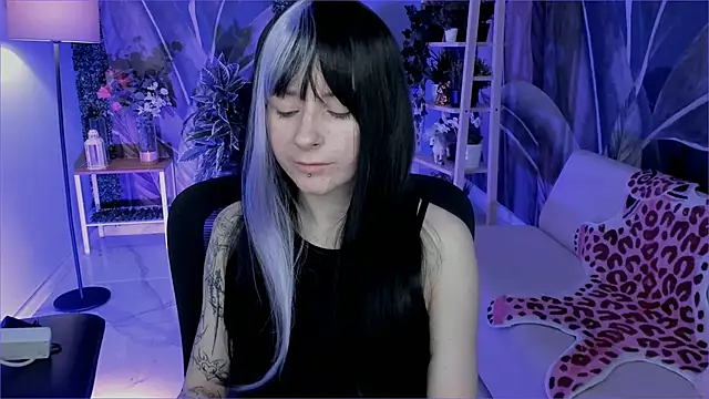 LexiWenford online show from November 2025 03:39:02 AM