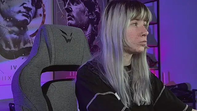 LexiWenford online show from April 2026 02:46:01 AM