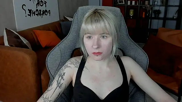 LexiWenford online show from November 2025 03:01:02 AM