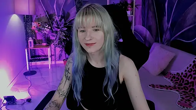 LexiWenford online show from November 2025 03:07:01 AM