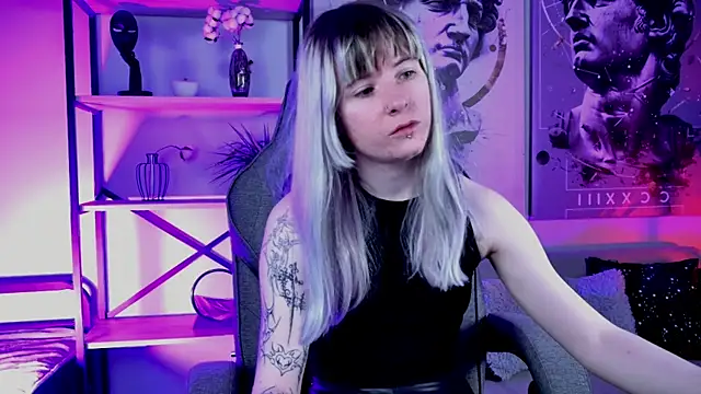 LexiWenford online show from April 2026 03:02:01 AM