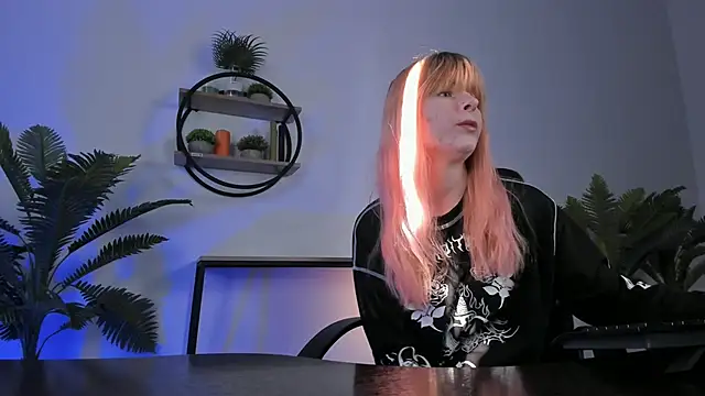 LexiWenford online show from February 2025 05:46:02 AM