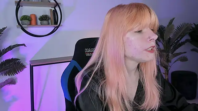 LexiWenford online show from March 2025 05:47:02 AM