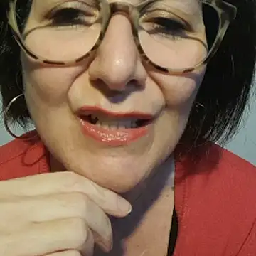 Viola8p online show from October 2025 04:04:02 PM