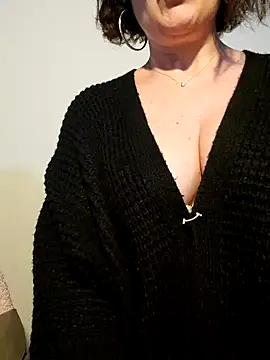 Viola8p online show from January 2026 04:14:01 PM