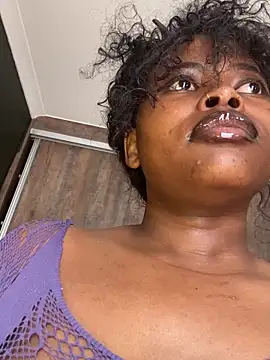 DiamondGoddes online show from November 2025 09:24:02 AM