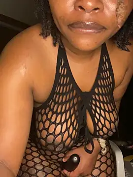 DiamondGoddes online show from November 2025 05:30:02 PM