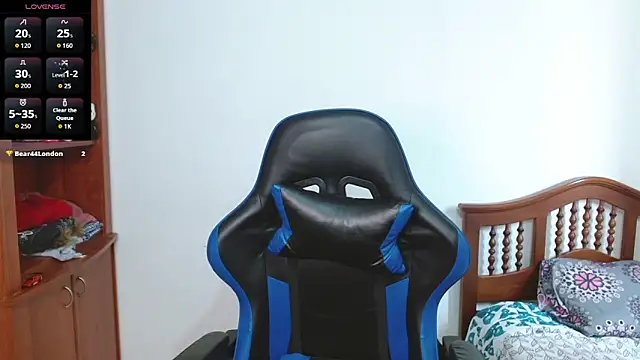 alexaa08 online show from October 2025 02:05:02 PM