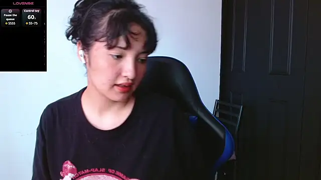 alexaa08 online show from May 2026 03:40:01 PM