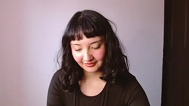 alexaa08 online show from April 2026 09:23:01 PM