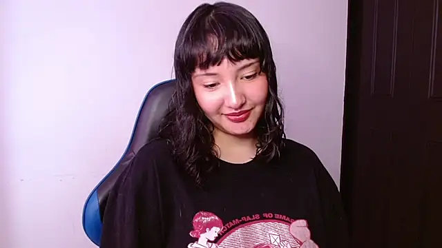 alexaa08 online show from April 2026 01:41:02 PM