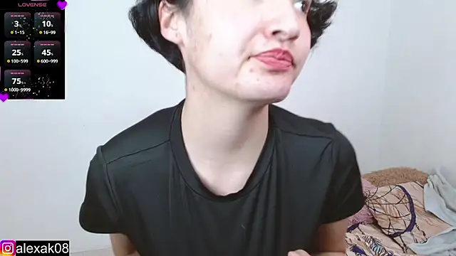 alexaa08 online show from February 2025 10:17:02 PM