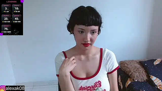 alexaa08 online show from February 2025 05:25:02 PM