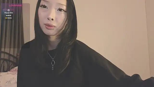 fairy di online show from October 2025 05:28:01 PM