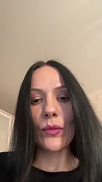 Devil Goddess online show from November 2025 12:16:02 PM