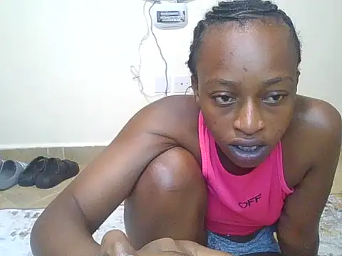 Petite doll20 online show from February 2026 12:25:02 PM