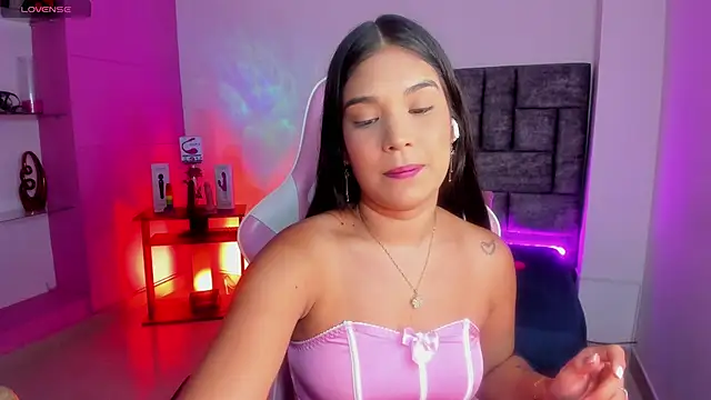 imsofy  online show from March 2025 08:54:01 PM