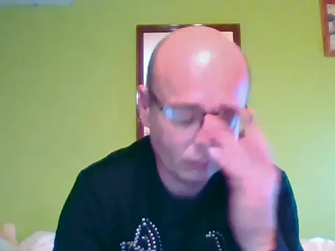 Snapshot of Tiger202441 chatting on November 2025 08:57:02 PM Tiger202441 online show from November 2025 08:57:02 PM