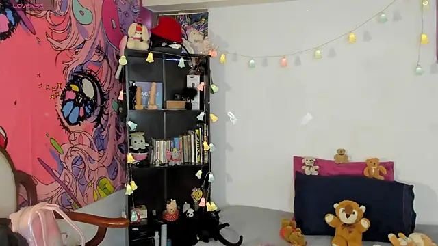 kittyzenn online show from October 2025 05:33:02 PM