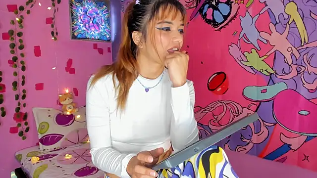 Snapshot of kittyzenn chatting on February 2025 04:20:02 PM kittyzenn online show from February 2025 04:20:02 PM
