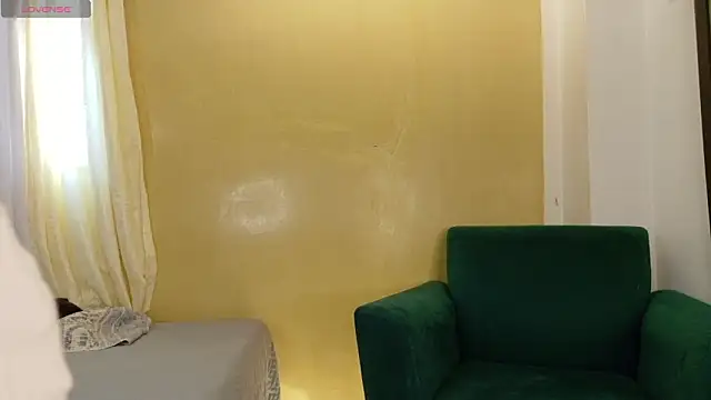 kittyzenn online show from February 2026 08:18:01 PM