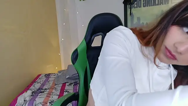 Snapshot of kittyzenn chatting on April 2026 10:05:02 PM kittyzenn online show from April 2026 10:05:02 PM