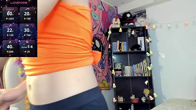 kittyzenn online show from November 2025 06:19:02 PM