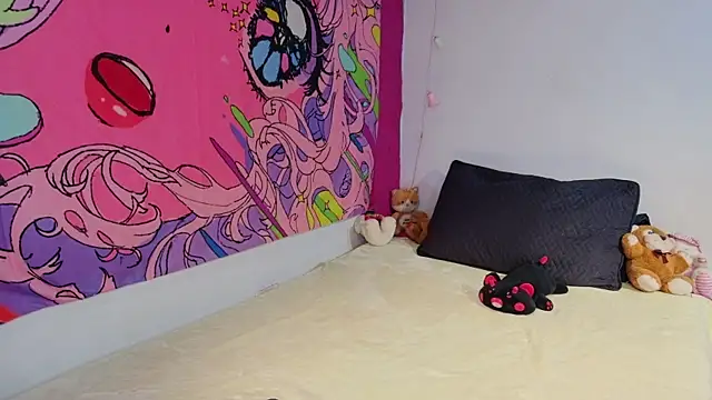 kittyzenn online show from December 2025 05:14:02 PM