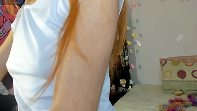 Snapshot of kittyzenn chatting on October 2025 02:40:02 PM kittyzenn online show from October 2025 02:40:02 PM