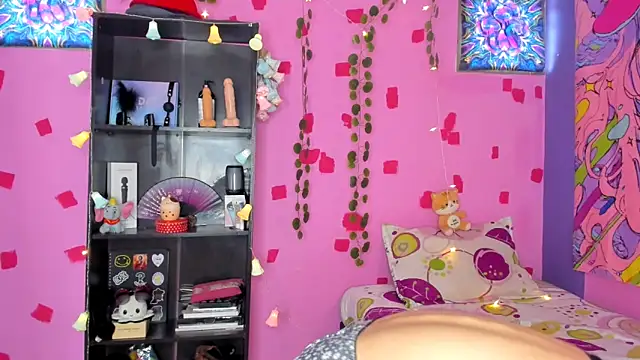 Snapshot of kittyzenn chatting on March 2025 05:39:02 PM kittyzenn online show from March 2025 05:39:02 PM