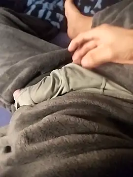 Snapshot of Dennis_2024 chatting on December 2025 06:57:02 AM Dennis 2024 online show from December 2025 06:57:02 AM