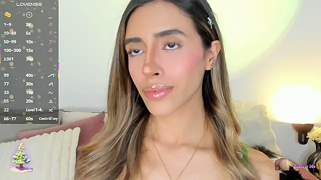 StormiRusso online show from January 2026 01:56:02 AM