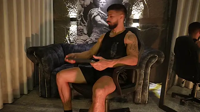 DannSaenz online show from February 2026 02:02:01 PM