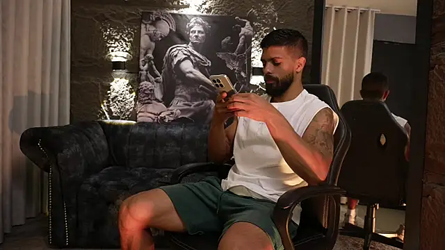 DannSaenz online show from January 2026 01:26:02 PM