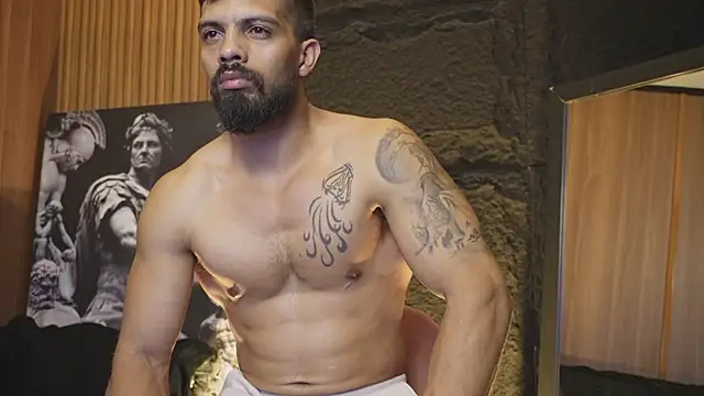 DannSaenz online show from October 2025 01:00:02 AM