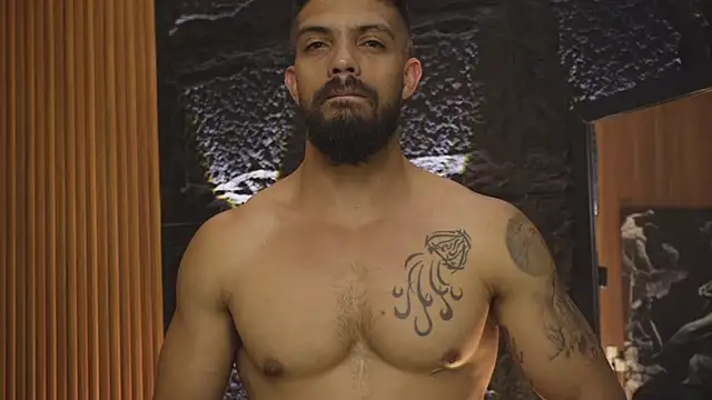 DannSaenz online show from October 2025 03:05:02 AM