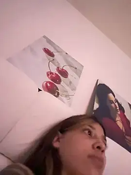 DanielaSaenz0 online show from December 2025 03:20:02 AM