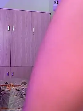 Snapshot of Maeve2k5 chatting on November 2025 11:25:02 AM Maeve2k5 online show from November 2025 11:25:02 AM