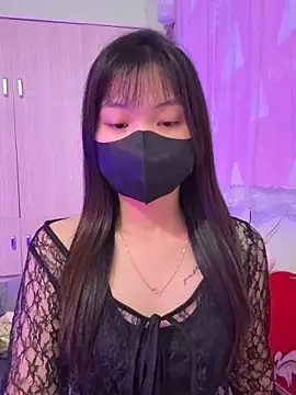 Snapshot of Maeve2k5 chatting on October 2025 12:33:02 AM Maeve2k5 online show from October 2025 12:33:02 AM