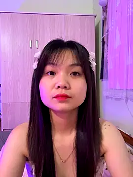 Maeve2k5 online show from October 2025 09:37:01 PM