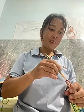 Snapshot of Linaannn chatting on November 2025 11:30:01 PM Linaannn online show from November 2025 11:30:01 PM