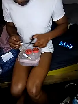 Convertiblechulo online show from March 2026 03:39:01 AM