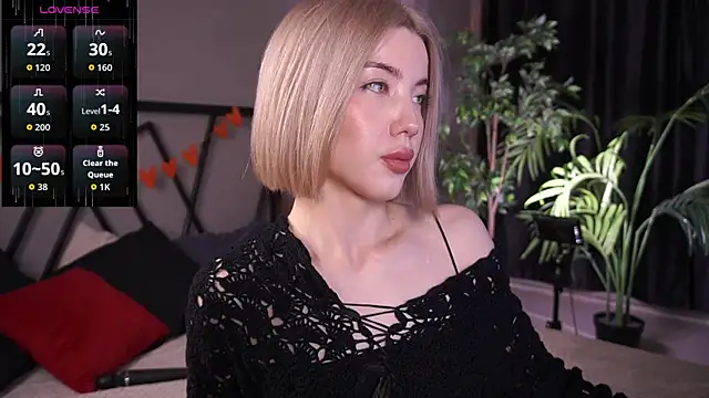LindaThacker online show from September 2025 04:35:02 AM