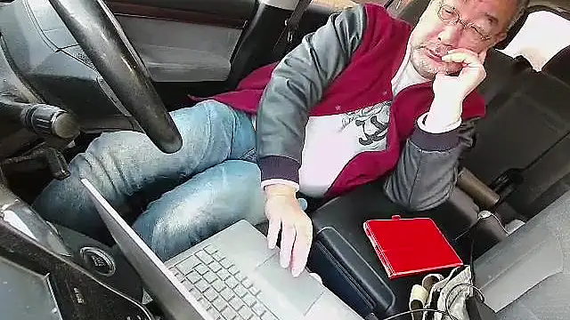 kumao2 online show from November 2025 05:52:02 AM