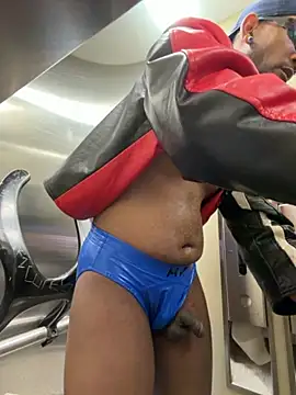 esteraulxxx online show from November 2025 05:11:01 AM