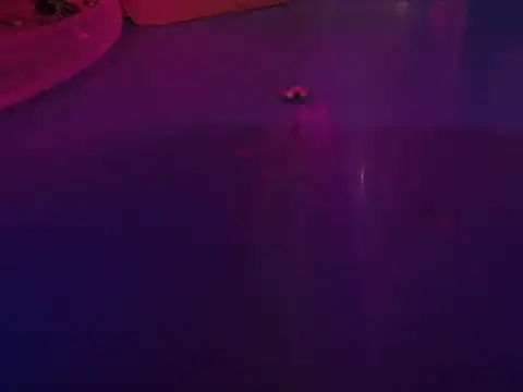 Cindie Channel online show from November 2025 08:02:01 PM